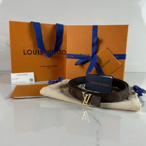 Louis Vuitton unboxing, LV ICONIC 20MM REVERSIBLE BELT 