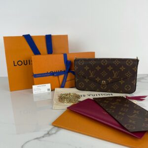 Louis Vuitton LV Pyramid Belt 40 MM Black Cloth ref.955184 - Joli Closet