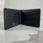 LOUIS VUITTON Slender Wallet