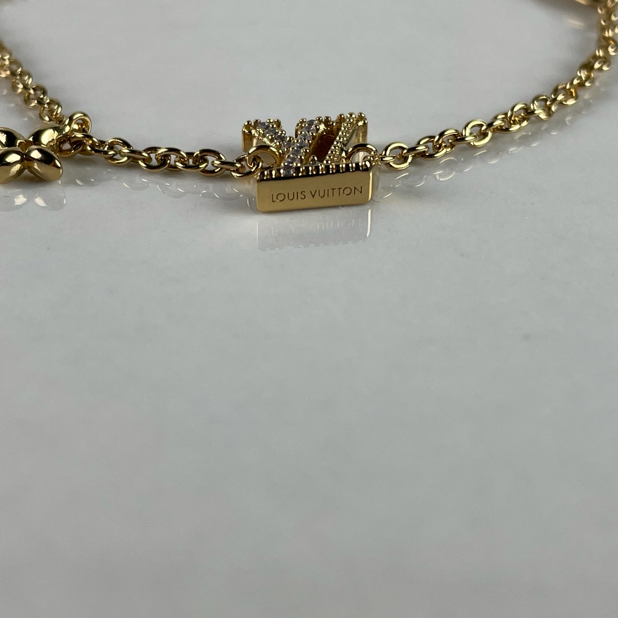 Louis Vuitton M1008A LV Iconic Enamel Bracelet, Gold, One Size