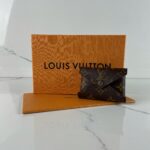 LOUIS VUITTON Pochette Kirigami