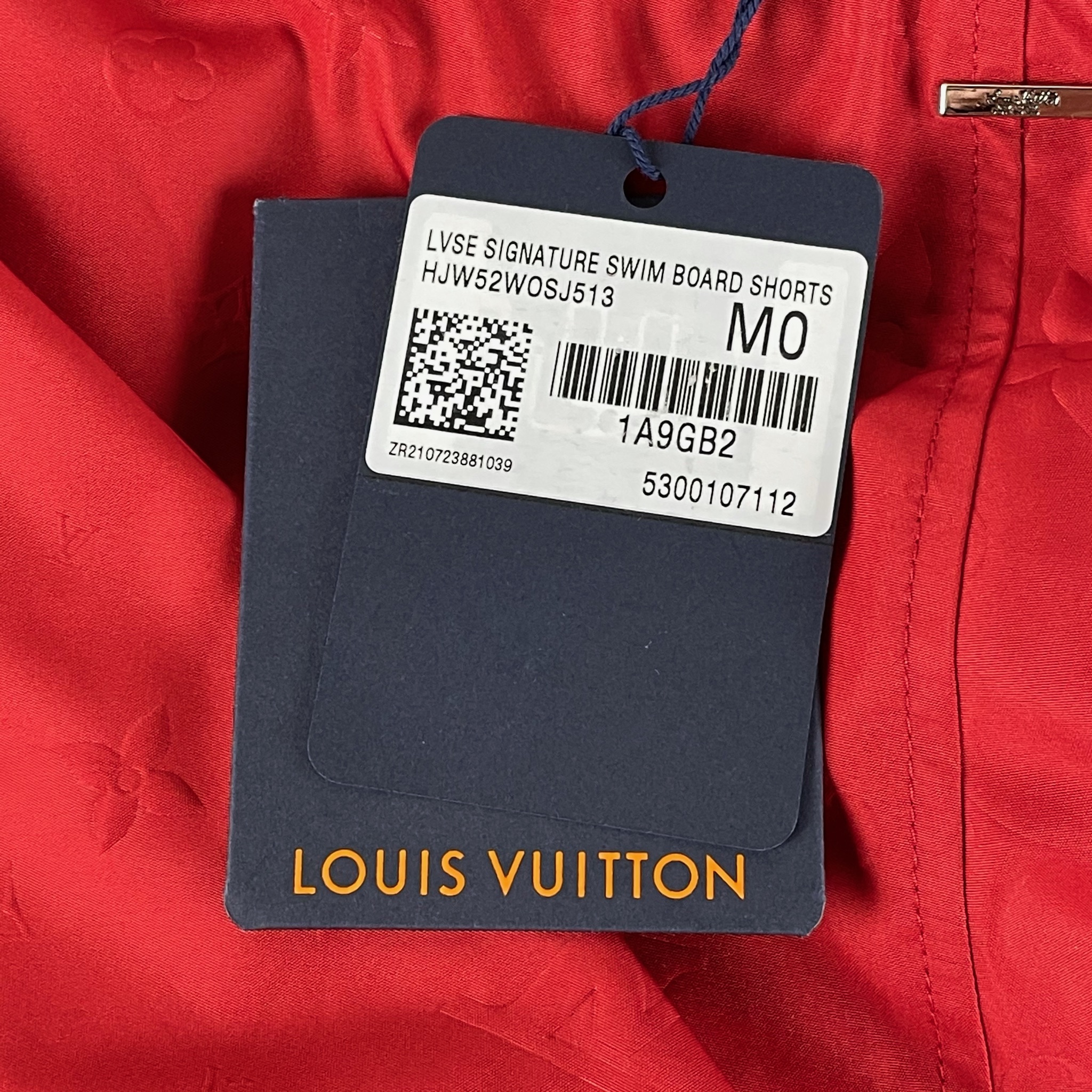 Shop Louis Vuitton MONOGRAM Lvse Signature Swim Board Shorts