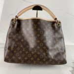 LOUIS VUITTON Sac Artsy MM