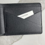 LOUIS VUITTON Multiple Wallet