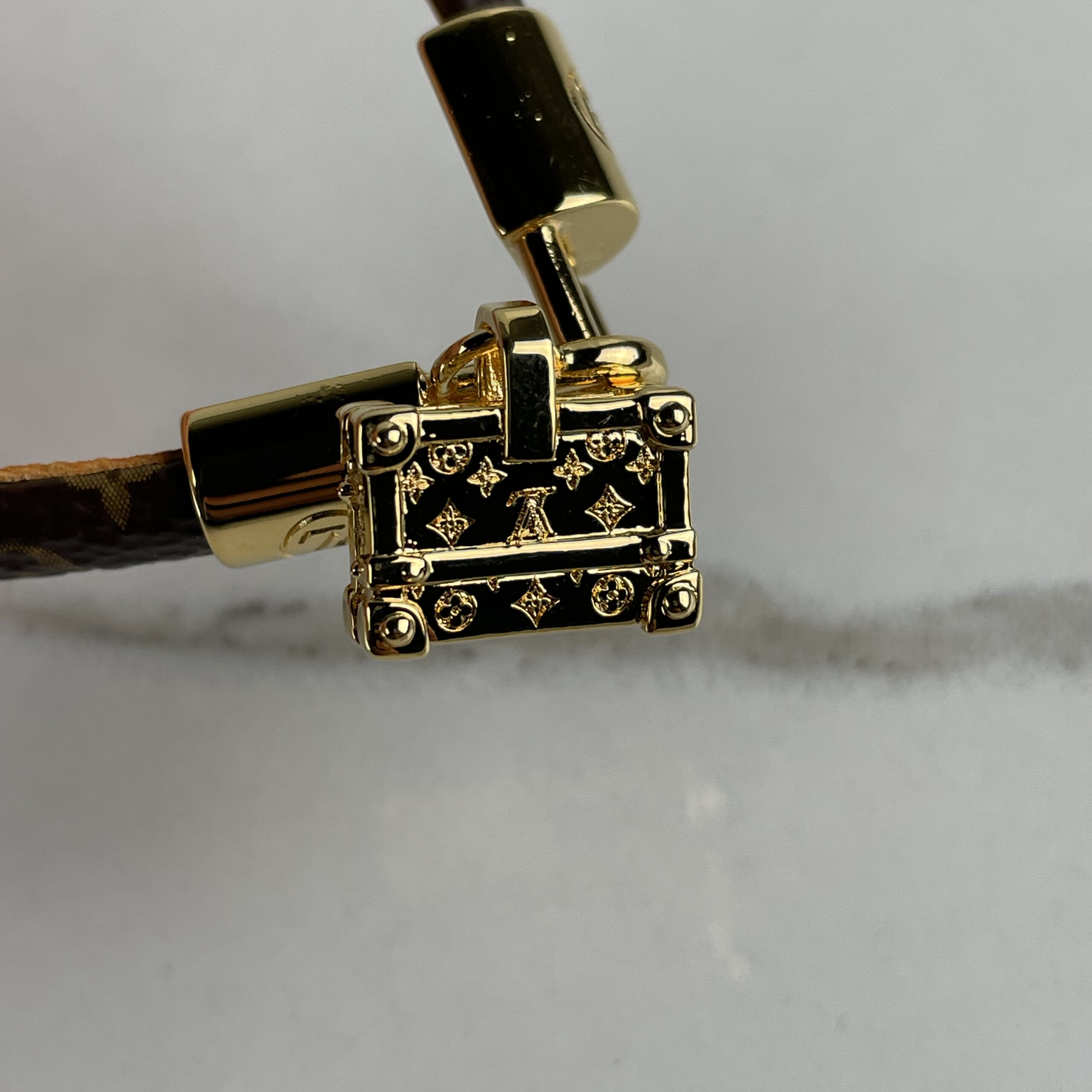 Louis Vuitton Petite Malle Charm Bracelet - Gold-Plated Charm