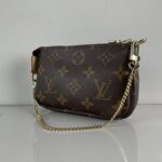 Louis Vuitton Mini Pochette Accessoires