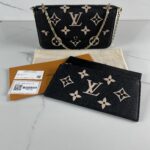 LOUIS VUITTON Pochette Félicie