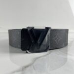 LOUIS VUITTON Ceinture Noir Mat LV Initiales 40mm