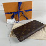 LOUIS VUITTON Brazza Wallet