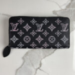 LOUIS VUITTON Portefeuille Zippy