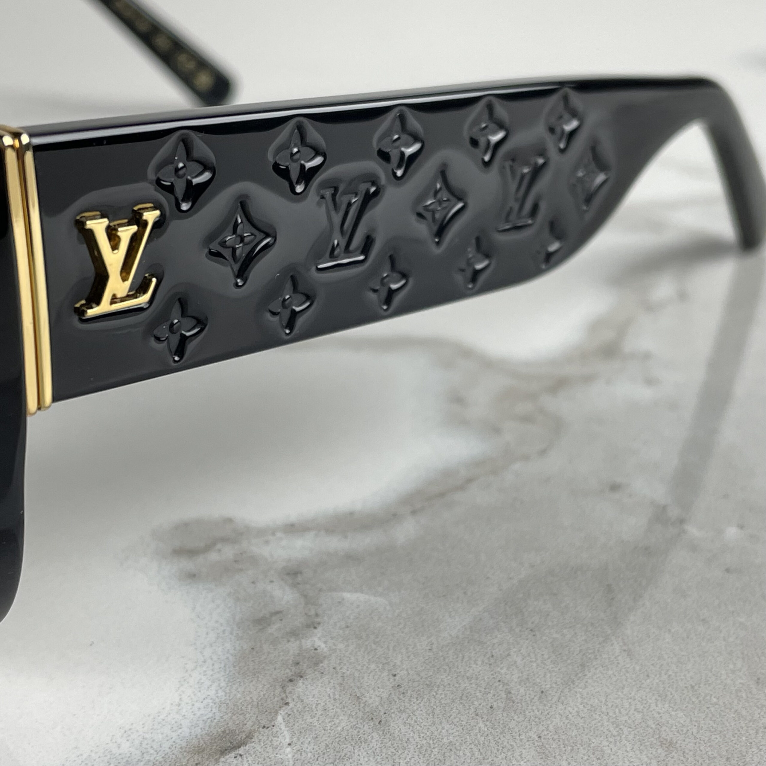 Louis Vuitton Square LV Empreinte Square Sunglasses