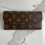 LOUIS VUITTON Émilie Wallet