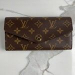 LOUIS VUITTON Portefeuille Sarah