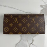 LOUIS VUITTON Sarah Wallet