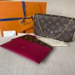 LOUIS VUITTON Pochette Félicie