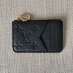 LOUIS VUITTON Porte-Cartes Romy