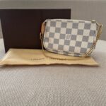 LOUIS VUITTON Mini Pochette Accessoires