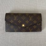 LOUIS VUITTON Portefeuille Sarah