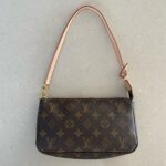 LOUIS VUITTON Pochette Accessoires NM