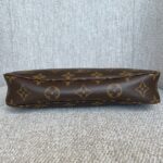 LOUIS VUITTON Pochette Accessoires NM