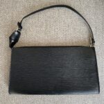 LOUIS VUITTON Pochette Accessoires