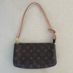 LOUIS VUITTON Pochette Accessoires NM
